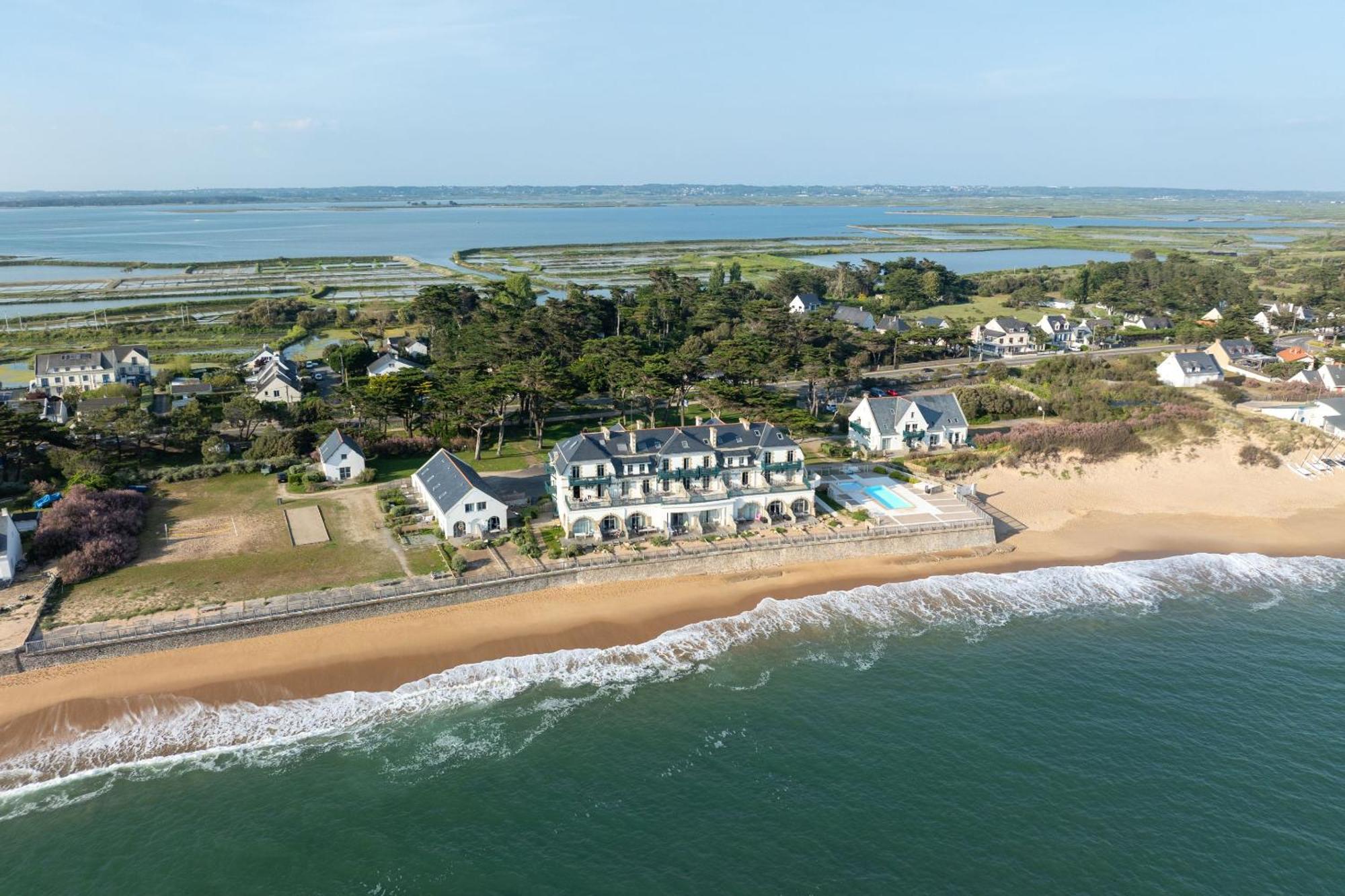 Residence Odalys Valentin Plage Batz-sur-Mer Exterior photo