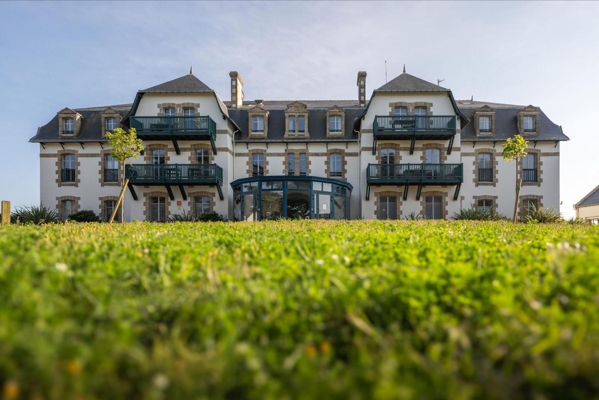 Residence Odalys Valentin Plage Batz-sur-Mer Exterior photo