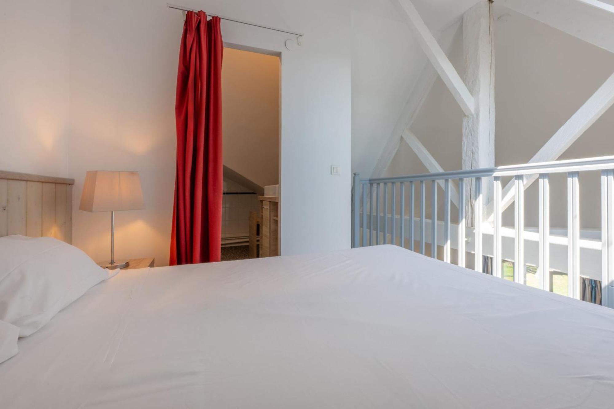 Residence Odalys Valentin Plage Batz-sur-Mer Exterior photo